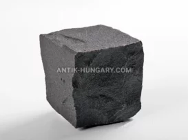 Forgácsolt bazalt térkő fénykép 15