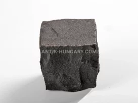 Forgácsolt bazalt térkő fénykép 17