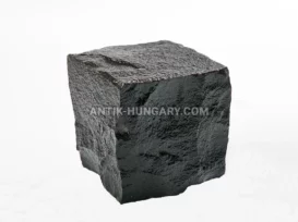 Forgácsolt bazalt térkő fénykép 19