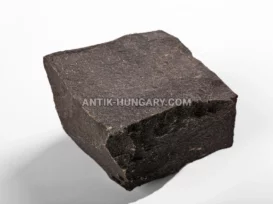 Forgácsolt bazalt térkő fénykép 6