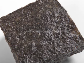 Forgácsolt gabbro térkő fénykép 10