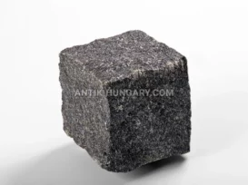 Forgácsolt gabbro térkő fénykép 12