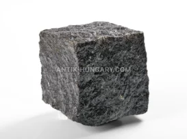 Forgácsolt gabbro térkő fénykép 15