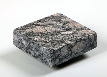 Fűrészelt gránit térkő Leopard Grey fénykép 1