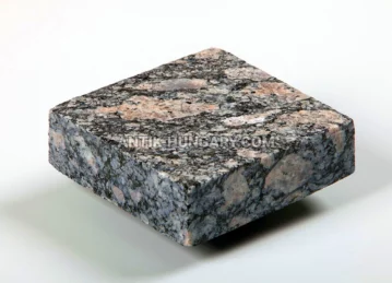Fűrészelt gránit térkő Leopard Red fénykép 1