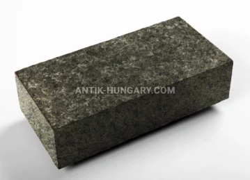 Fűrészelt gránit térkő Verde Oliva fénykép 1